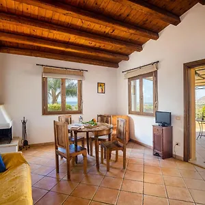 Séjour à la ferme Casette Di Calzata, Campofelice Di Roccella